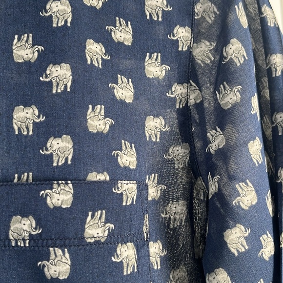 Madewell Tops - MADEWELL Cute Navy Elephant Print Button-down Shirt, Womens M medium